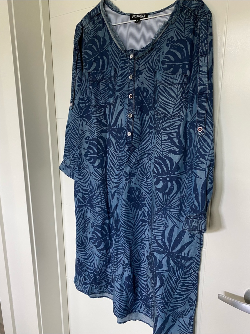 Picadilly Canada Blue Tropical Print Button Tunic Dress - 100% Lyocell - Picture 2 of 10